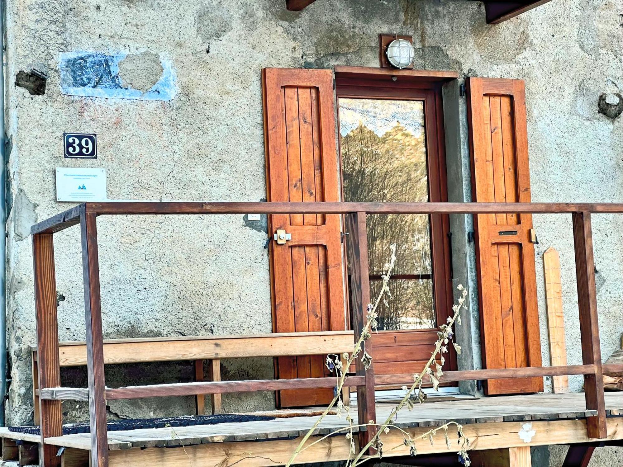 Charmante Maison De Montagne บรีอองซง ภายนอก รูปภาพ