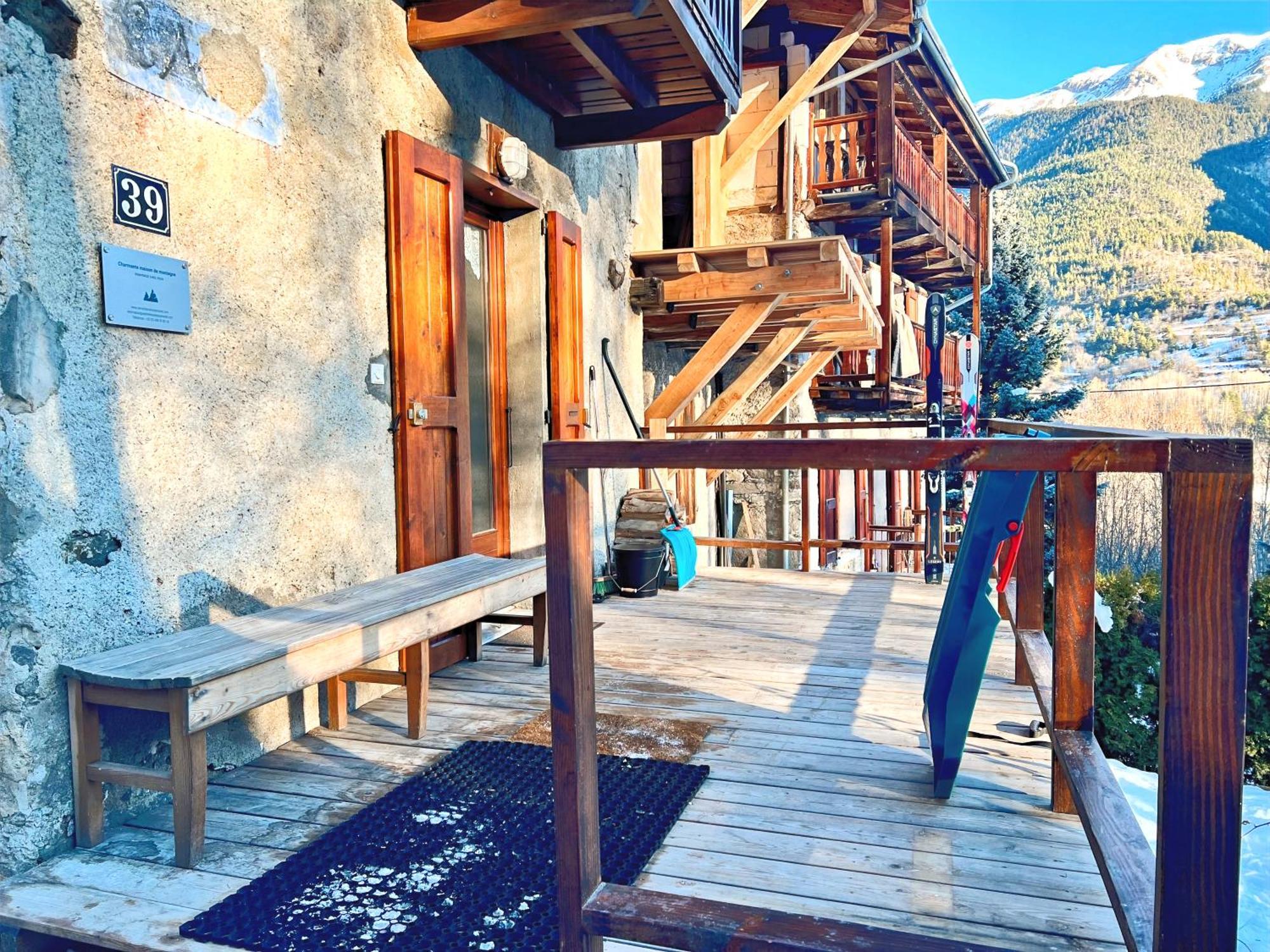 Charmante Maison De Montagne บรีอองซง ภายนอก รูปภาพ